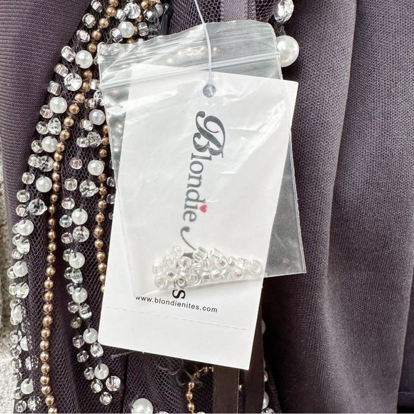 NWT Blondie Nites Gray Beaded Mesh Halter Sweetheart Neckline Formal Maxi Gown - Picture 9 of 14